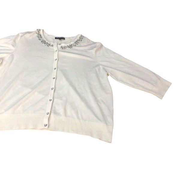 Embellished White Cardigan Sweater - Picture 5 of 6